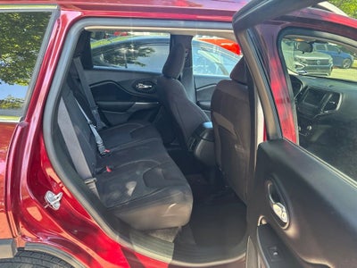 2019 Jeep Cherokee Latitude FWD