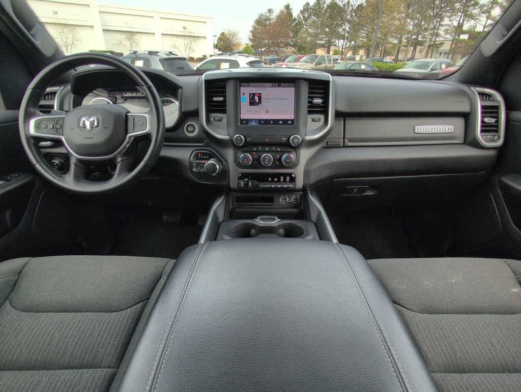 2022 RAM 1500 Big Horn Quad Cab 4x4 6'4" Box