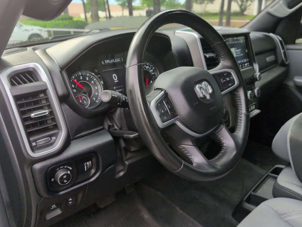 2021 RAM 1500 Big Horn Crew Cab 4x4 5'7" Box
