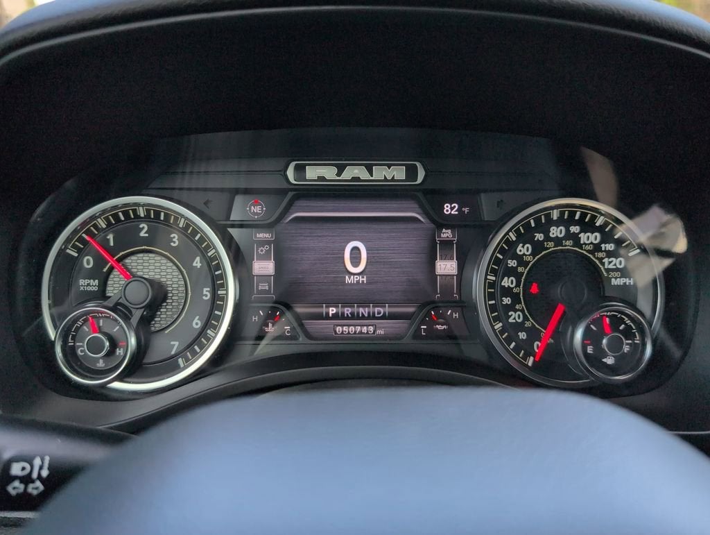 2023 RAM 1500 Big Horn Crew Cab 4x4 5'7" Box