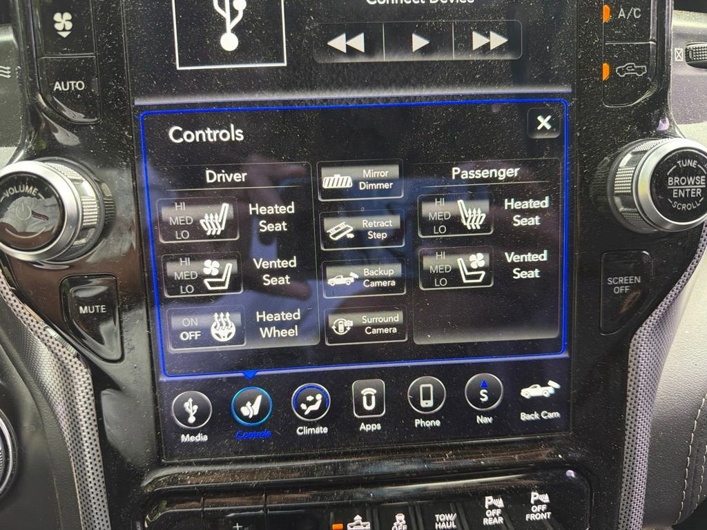 2021 RAM 1500 Limited Crew Cab 4x4 5'7" Box