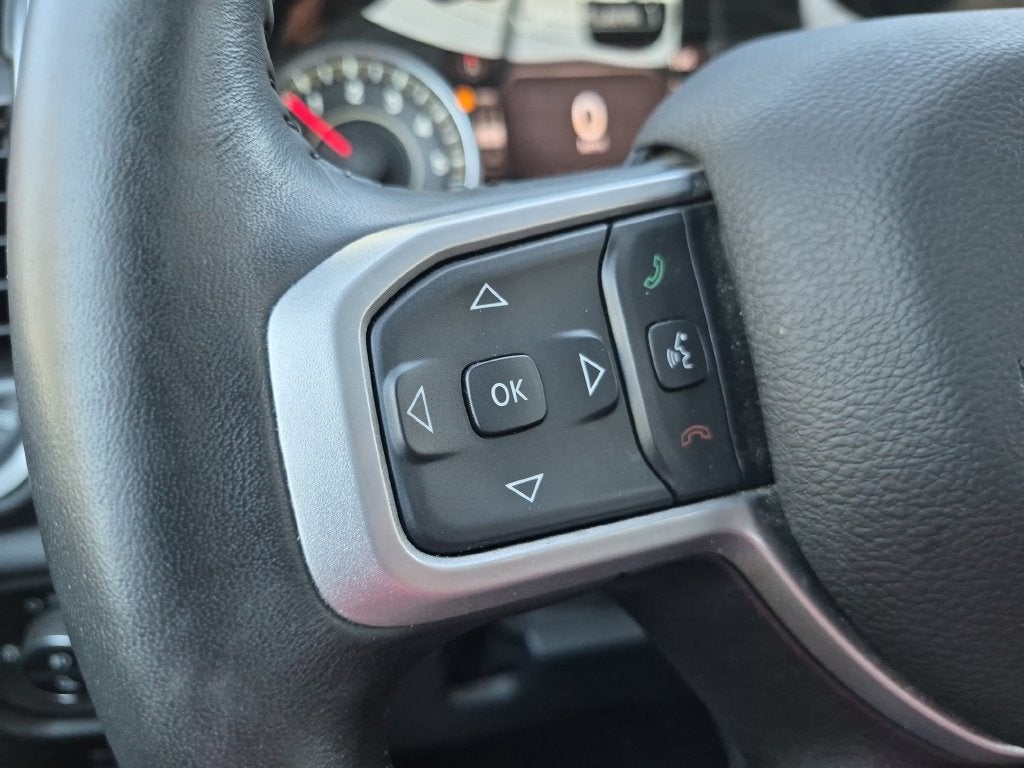 2023 RAM 1500 Big Horn Crew Cab 4x4 6'4" Box