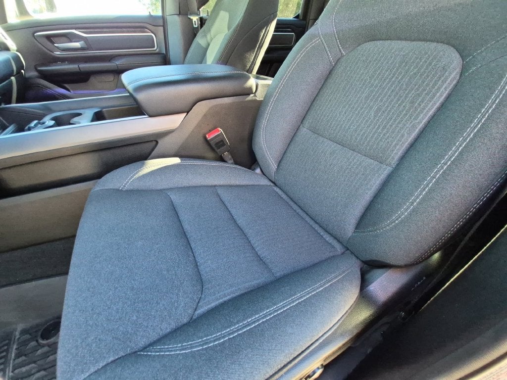 2023 RAM 1500 Big Horn Crew Cab 4x4 6'4" Box
