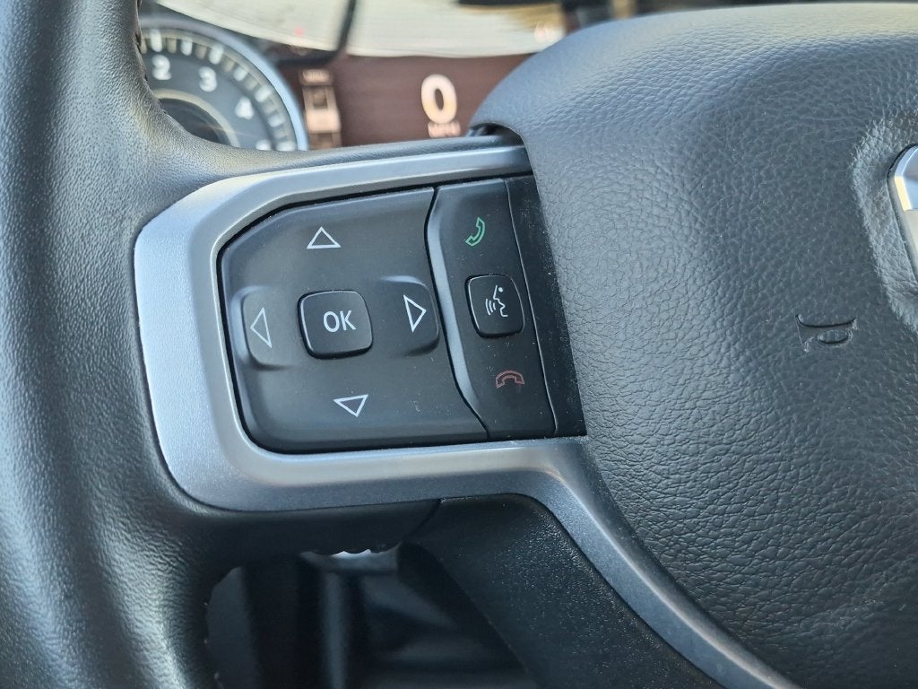 2023 RAM 1500 Big Horn Crew Cab 4x4 6'4" Box