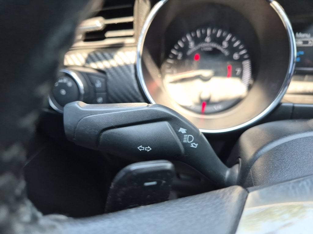 2016 Ford Mustang V6