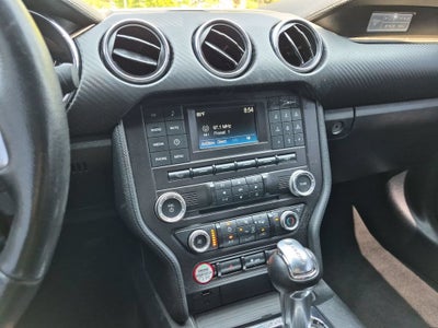 2016 Ford Mustang V6