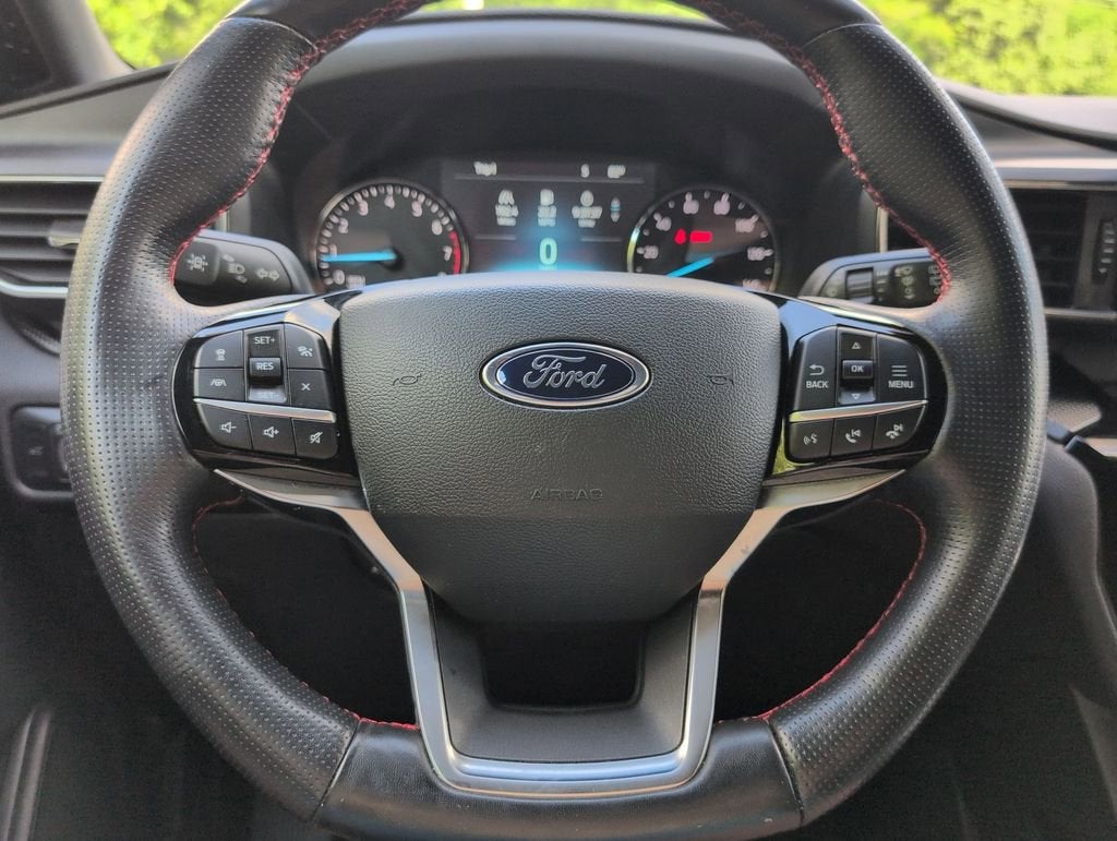 2022 Ford Explorer ST-Line