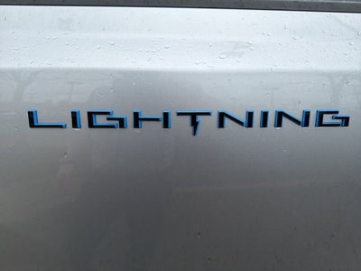 2023 Ford F-150 Lightning XLT