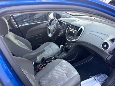2018 Chevrolet Sonic LS