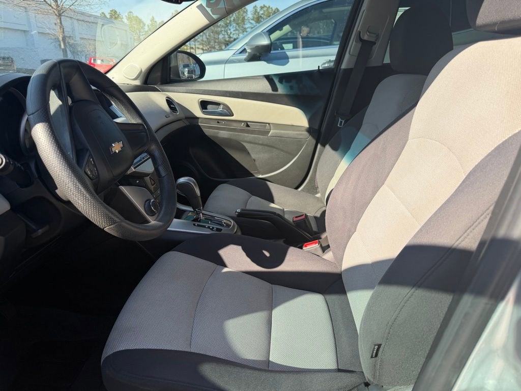 2015 Chevrolet Cruze LS