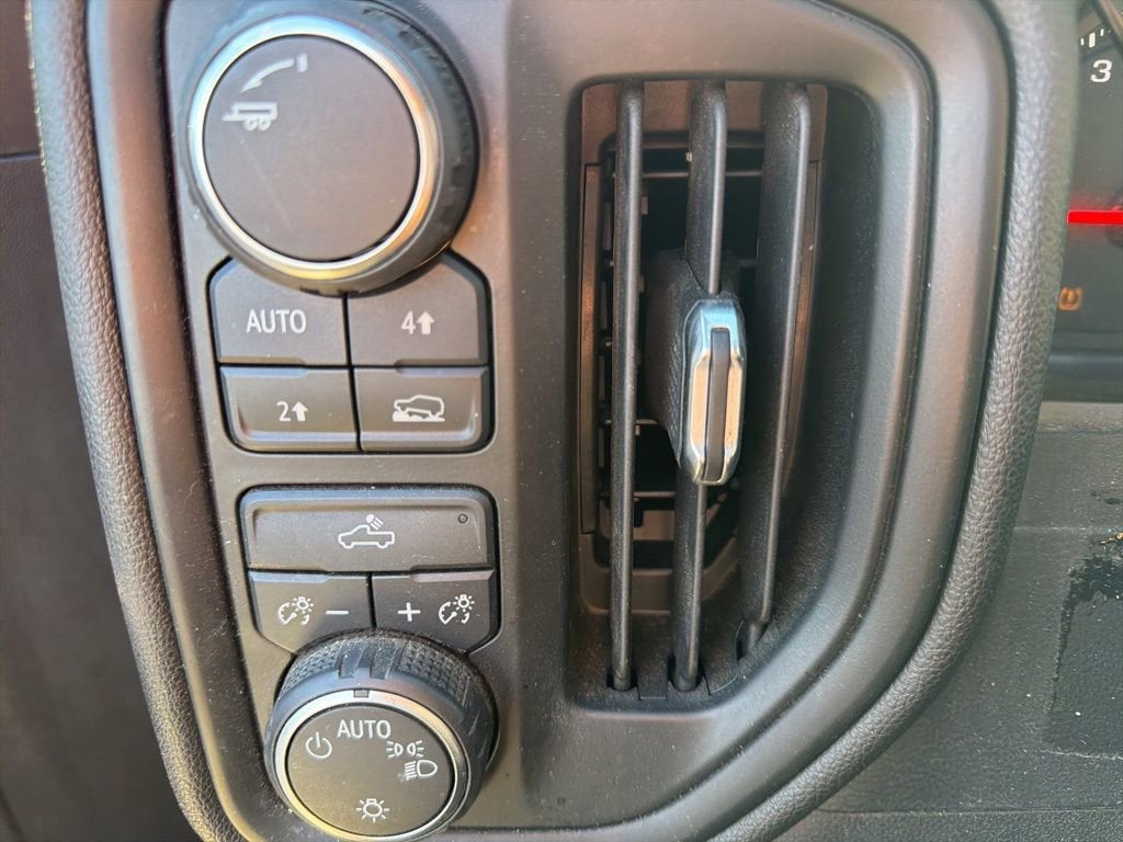 2019 Chevrolet Silverado 1500 Custom