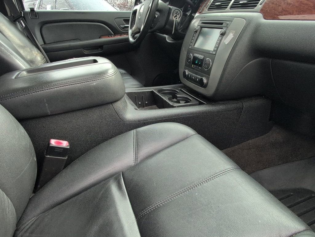 2008 GMC Yukon XL SLT w/4SA