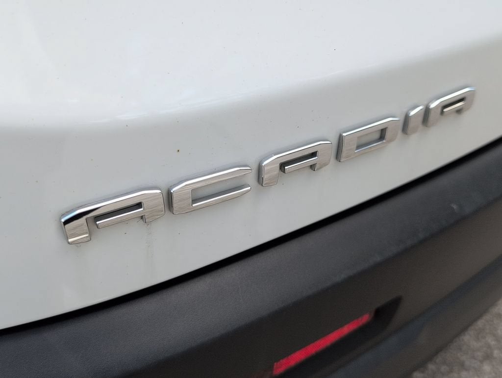 2021 GMC Acadia AT4