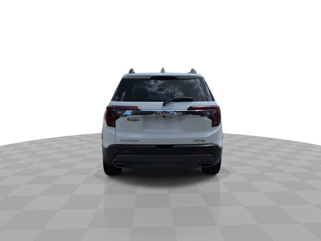 2021 GMC Acadia AT4