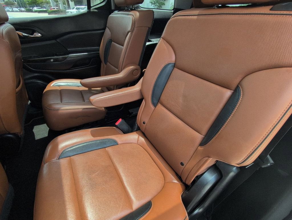 2020 GMC Acadia AT4