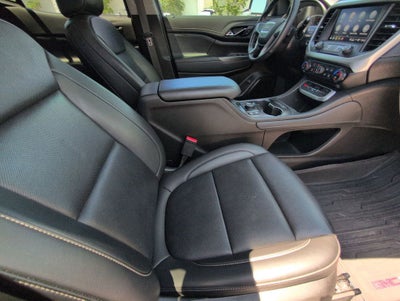 2022 GMC Acadia SLT