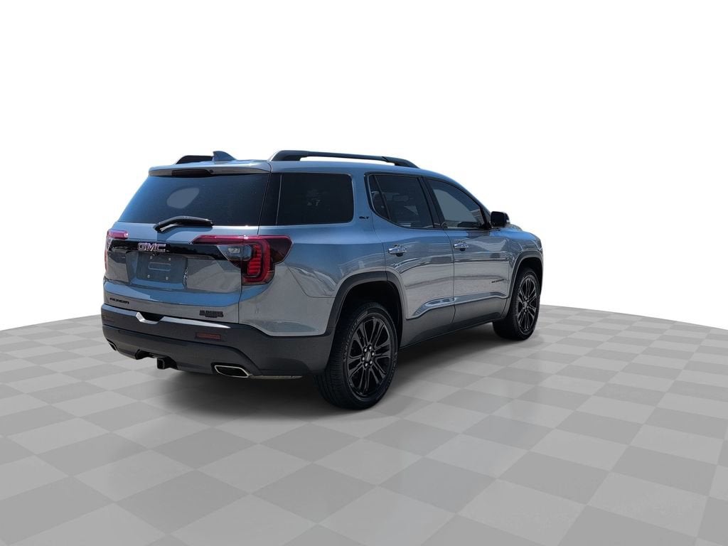 2022 GMC Acadia SLT