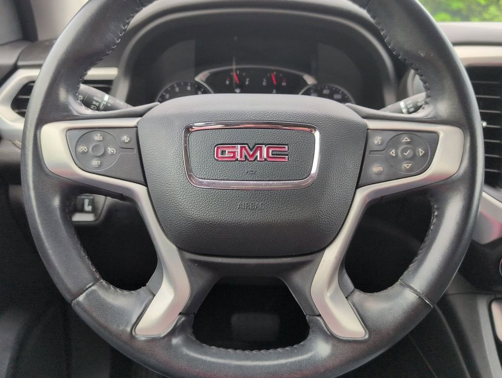 2021 GMC Acadia SLT