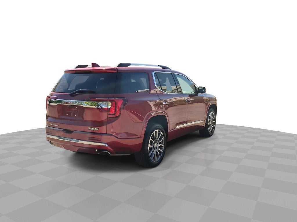 2023 GMC Acadia Denali