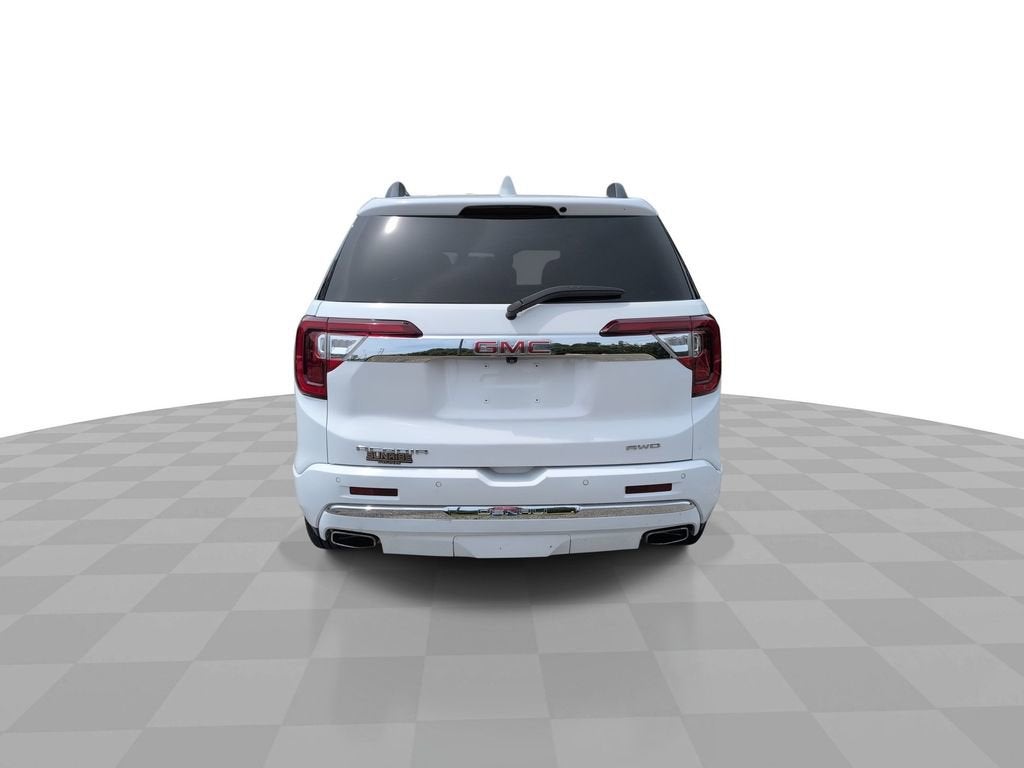 2023 GMC Acadia Denali