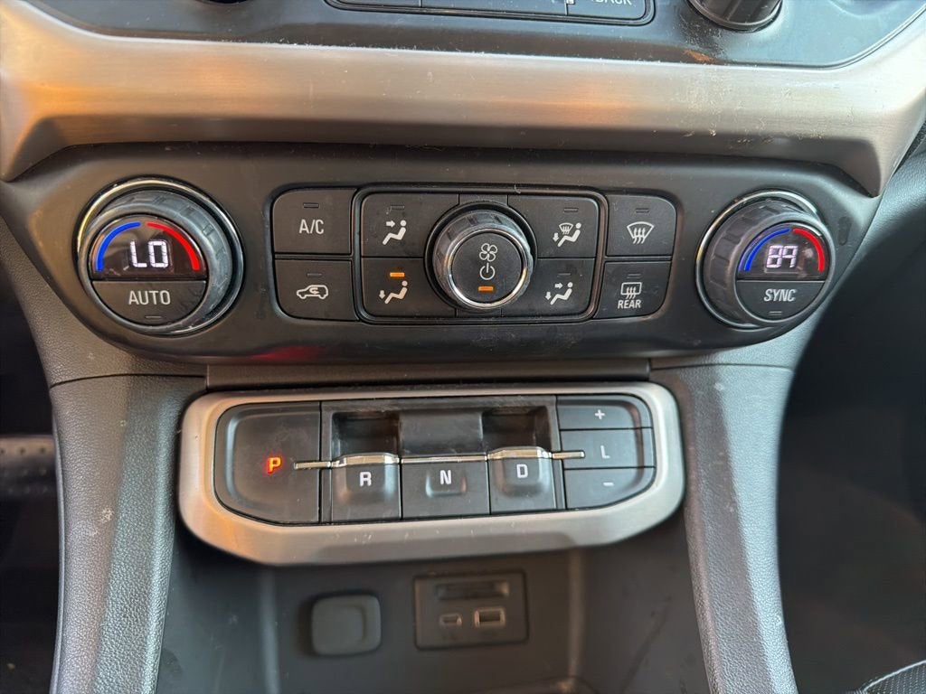 2020 GMC Acadia Denali