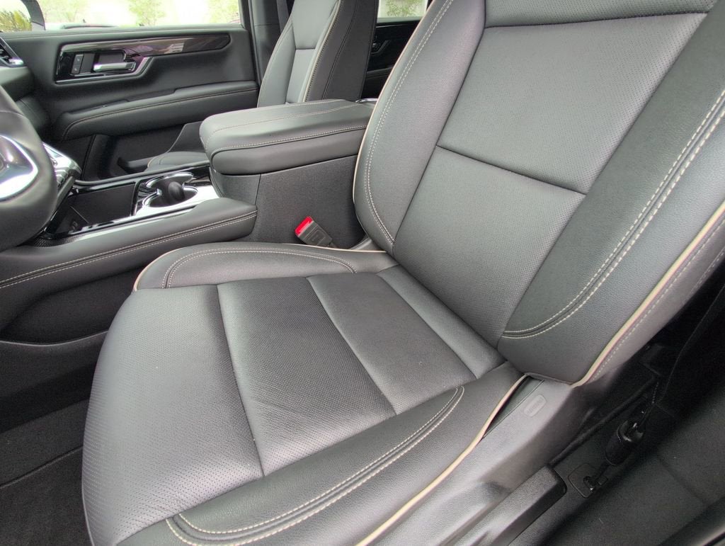 2025 GMC Yukon XL Elevation