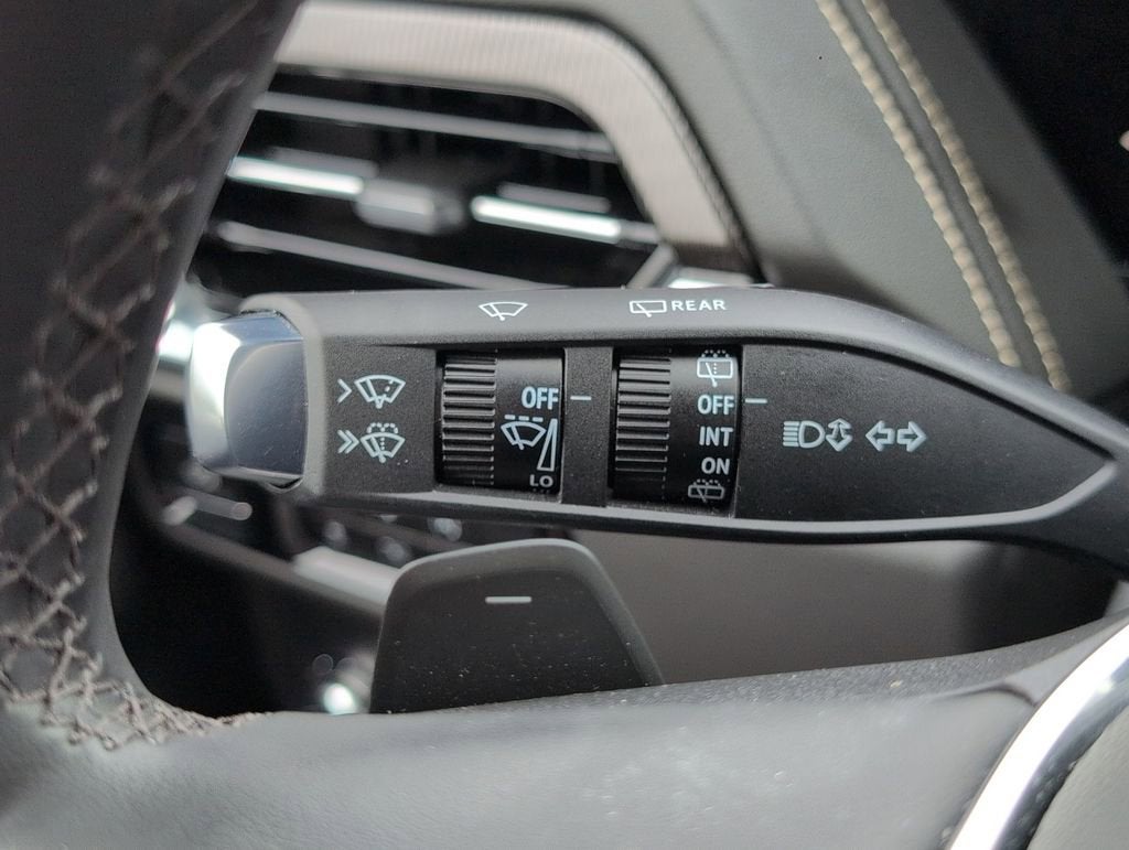 2025 GMC Yukon XL Elevation