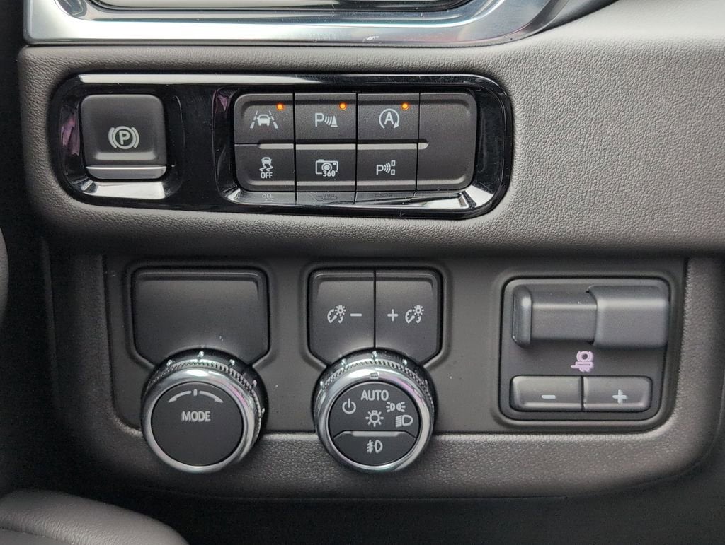 2025 GMC Yukon XL Elevation