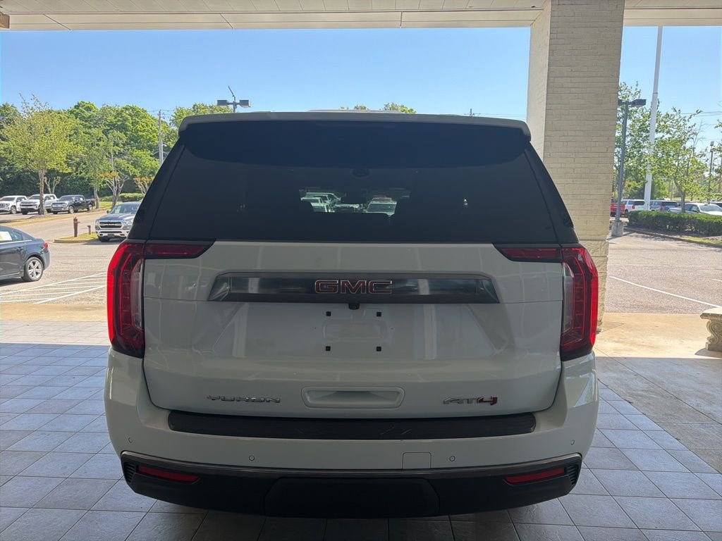 2023 GMC Yukon AT4