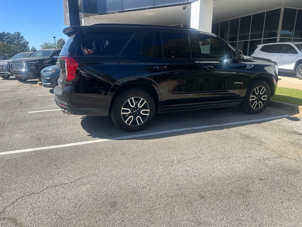 2022 GMC Yukon AT4