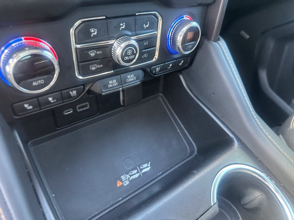 2022 GMC Yukon AT4