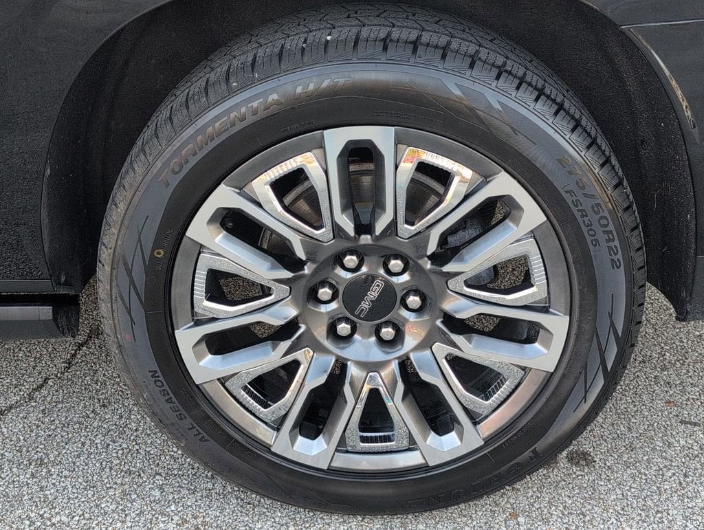 2023 GMC Yukon XL Denali Ultimate