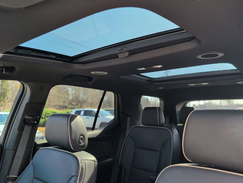 2022 Chevrolet Traverse Premier