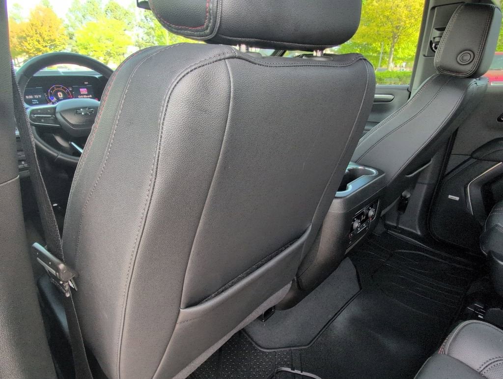 2025 Chevrolet Tahoe RST