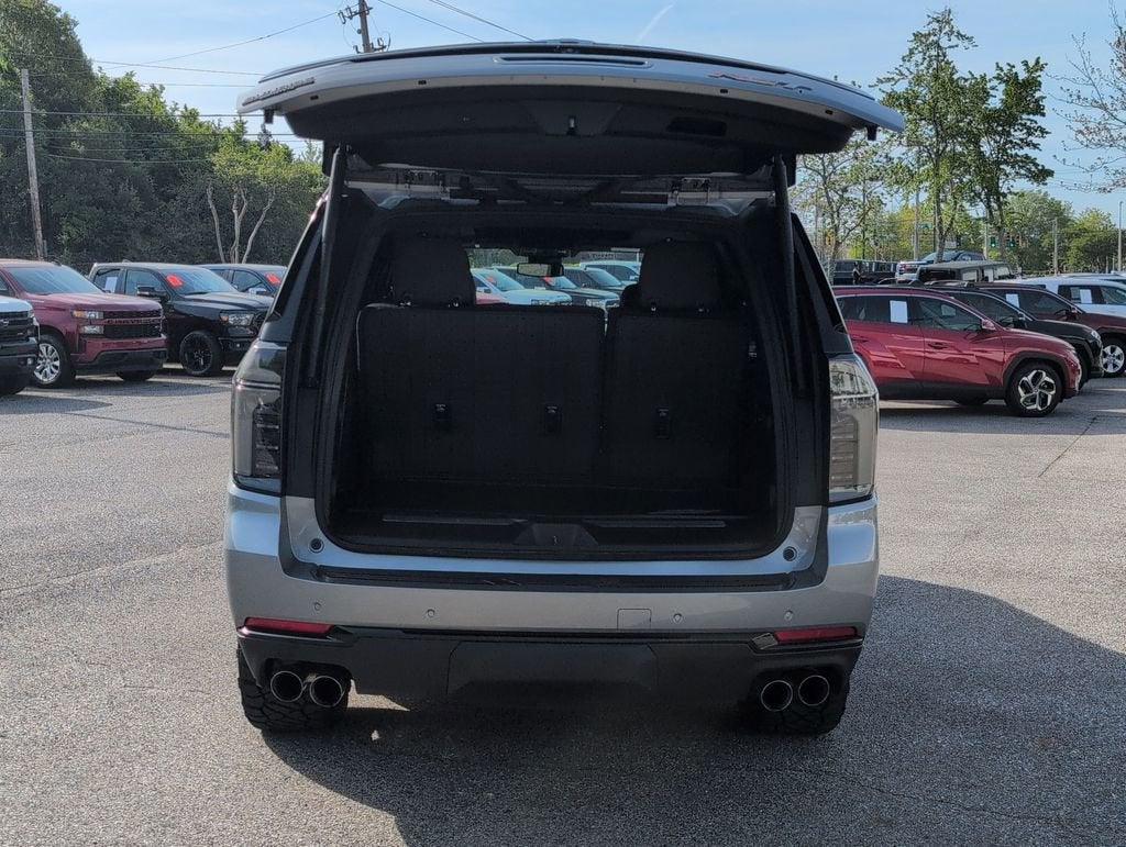 2025 Chevrolet Tahoe RST