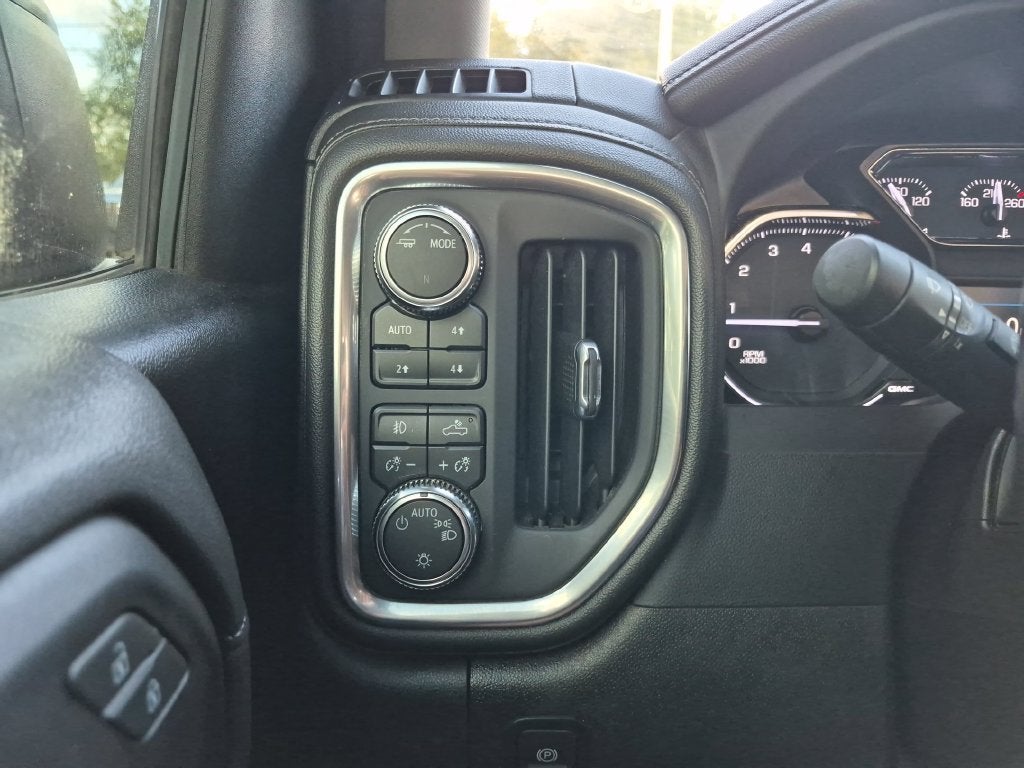 2022 GMC Sierra 1500 Limited Elevation