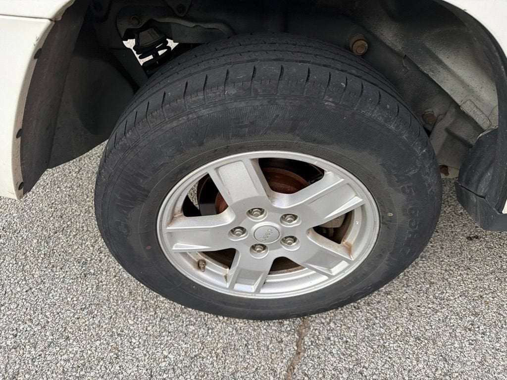 2005 Jeep Grand Cherokee Laredo
