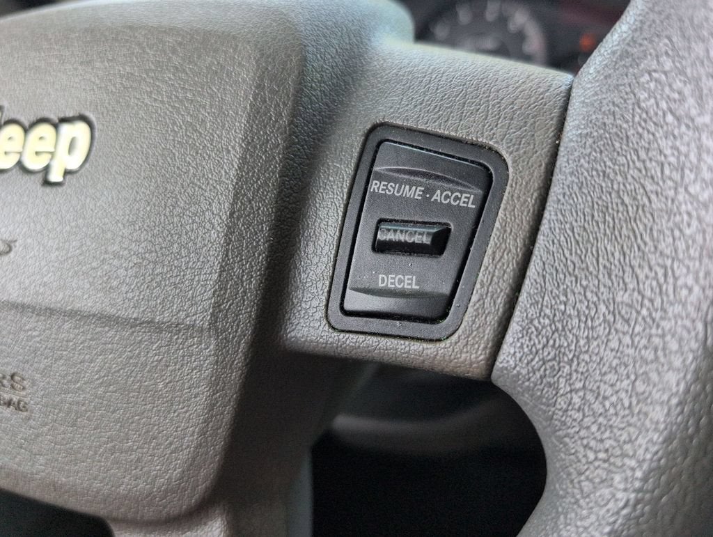 2005 Jeep Grand Cherokee Laredo