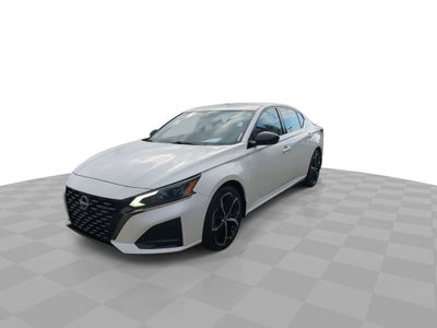 2023 Nissan Altima 2.5 SR