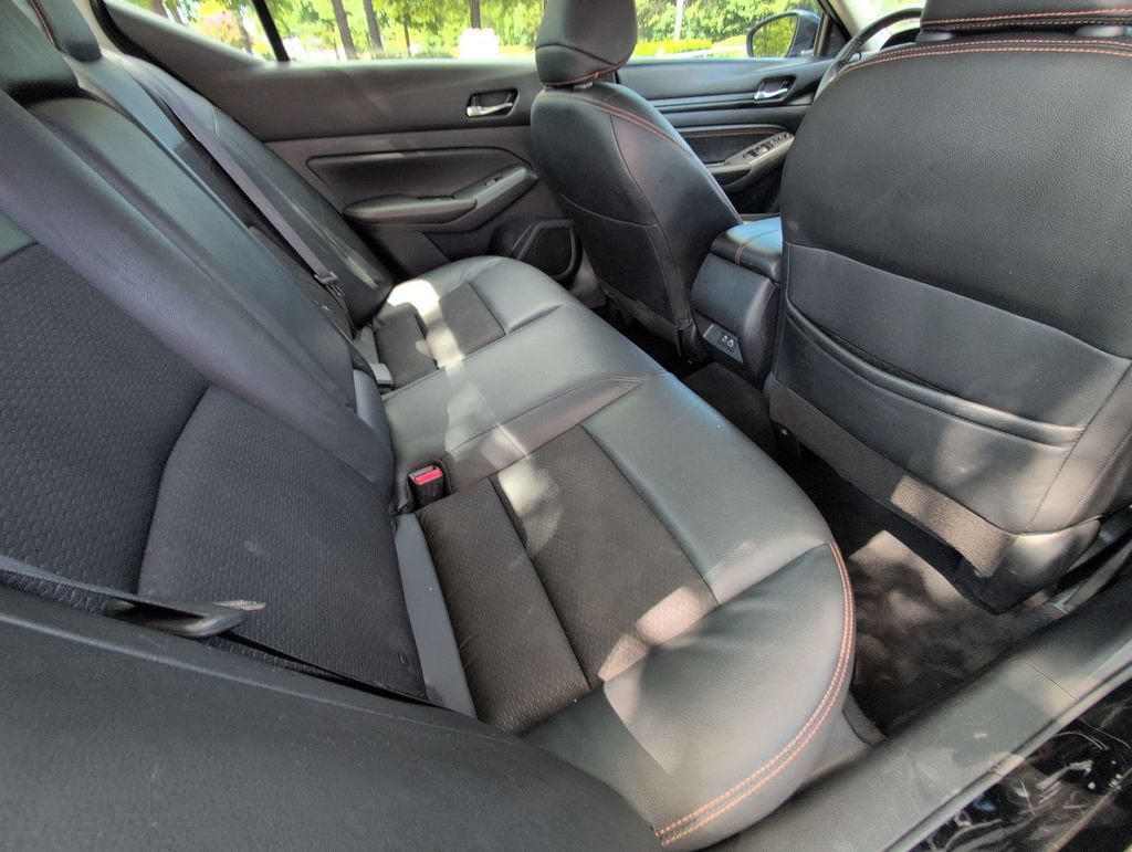 2021 Nissan Altima SR FWD