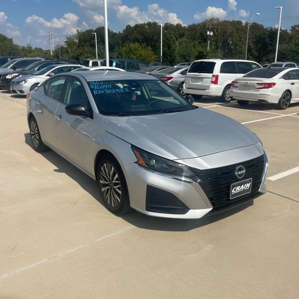 2024 Nissan Altima SV FWD