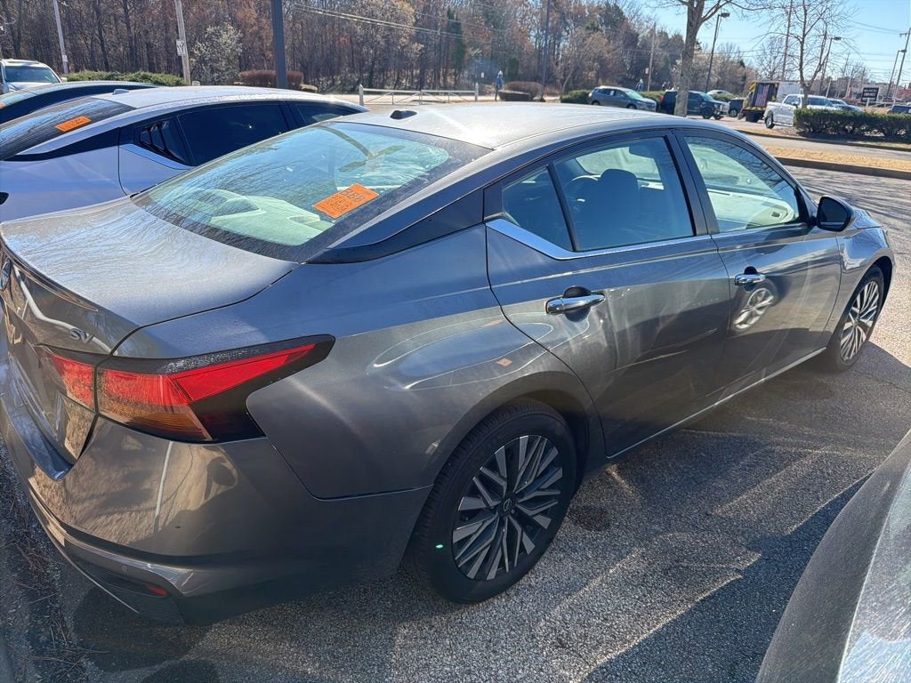2024 Nissan Altima SV FWD