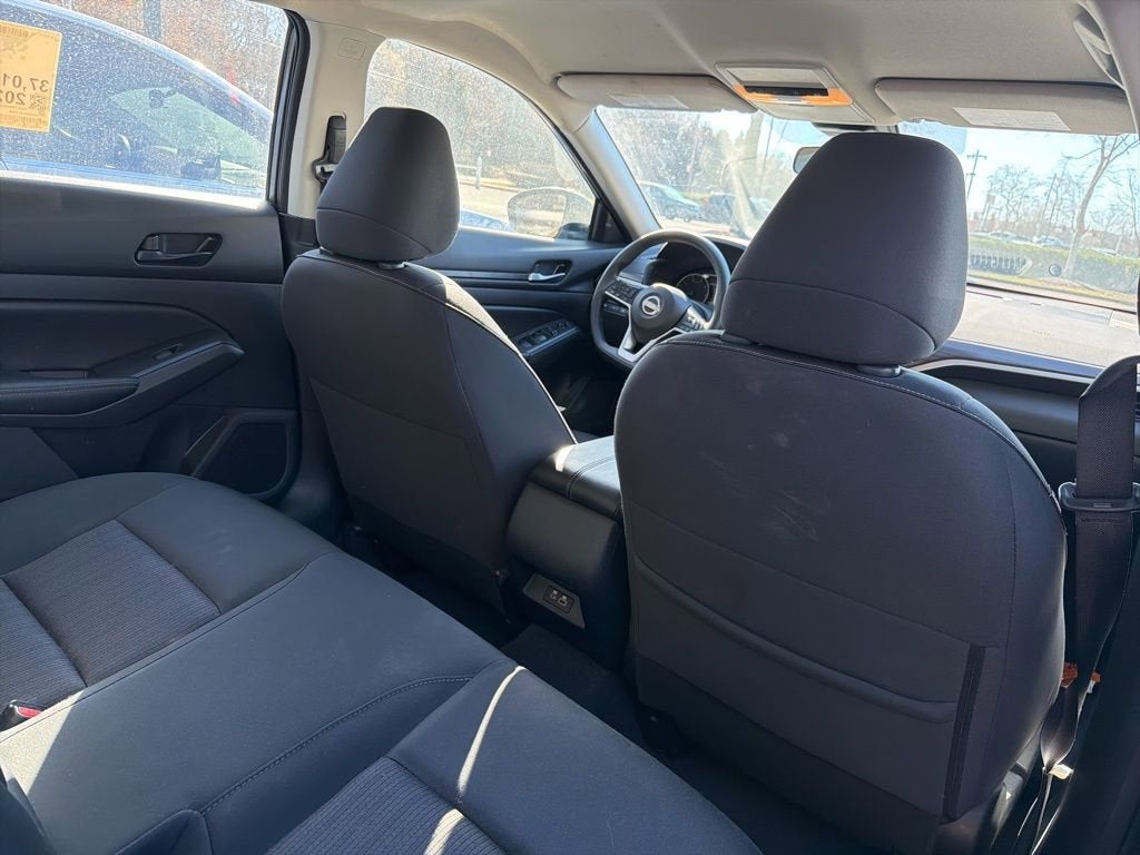 2024 Nissan Altima SV FWD