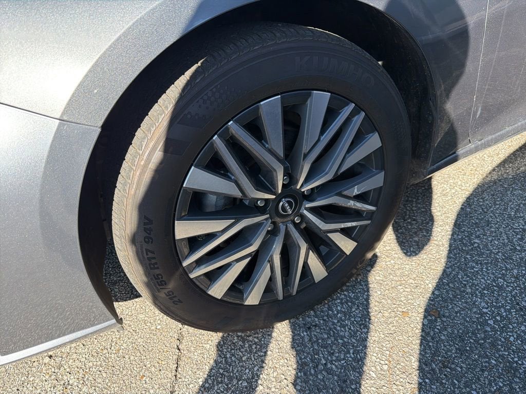 2024 Nissan Altima SV FWD