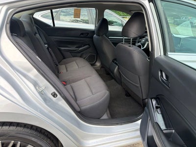 2023 Nissan Altima SV FWD
