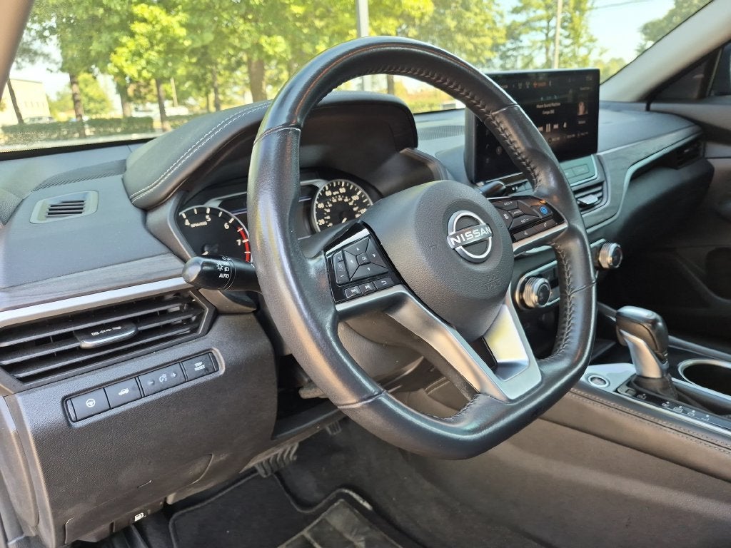 2024 Nissan Altima SV FWD