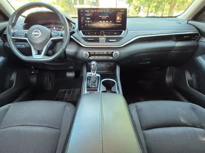 2024 Nissan Altima SV FWD