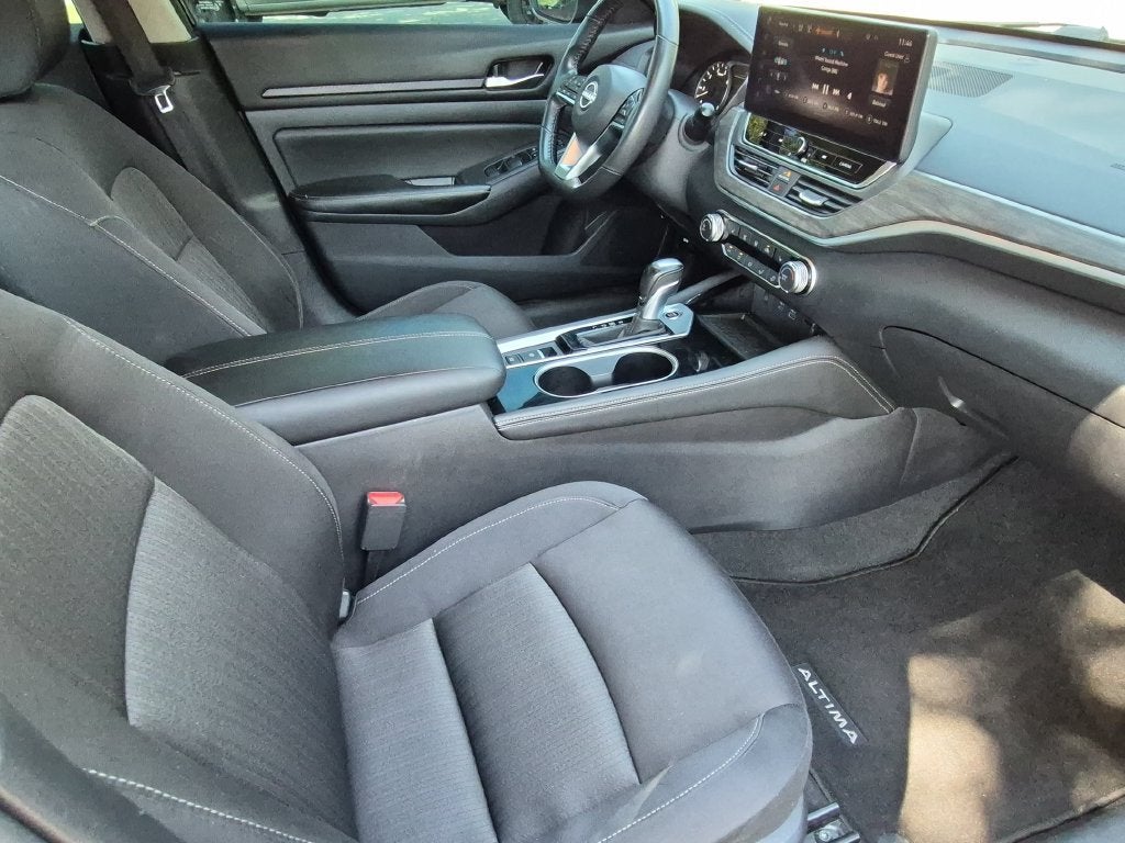 2024 Nissan Altima SV FWD