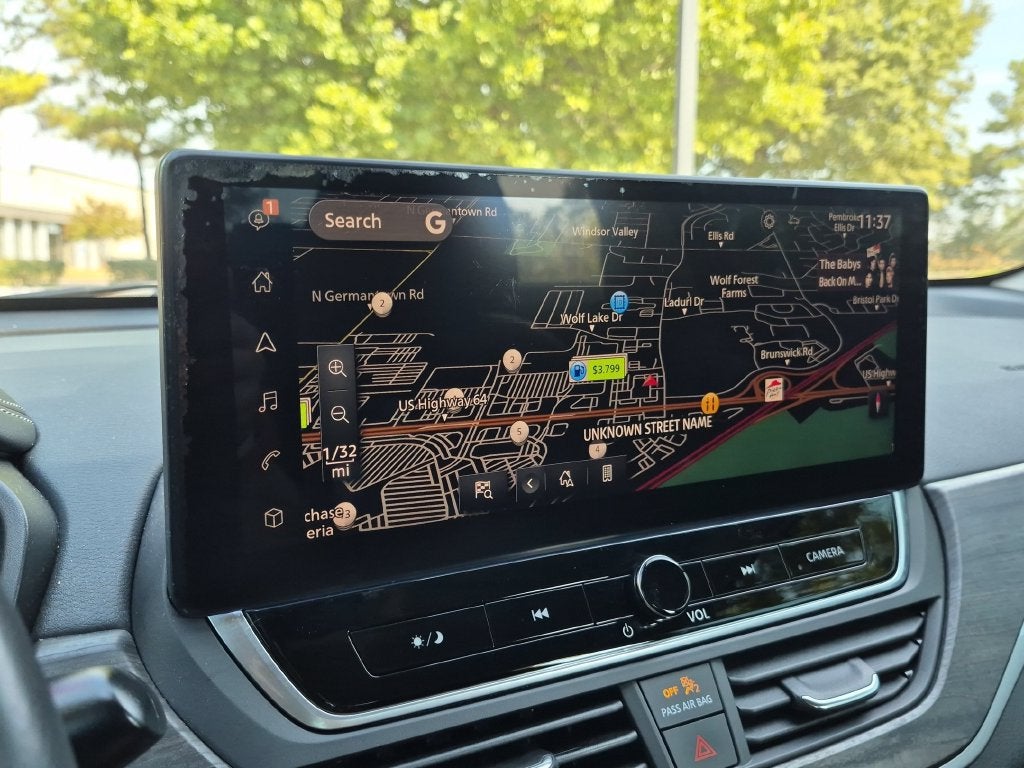 2024 Nissan Altima SV FWD