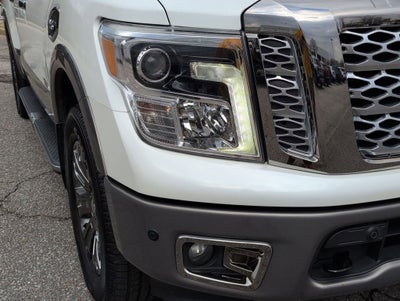 2017 Nissan TITAN Platinum Reserve